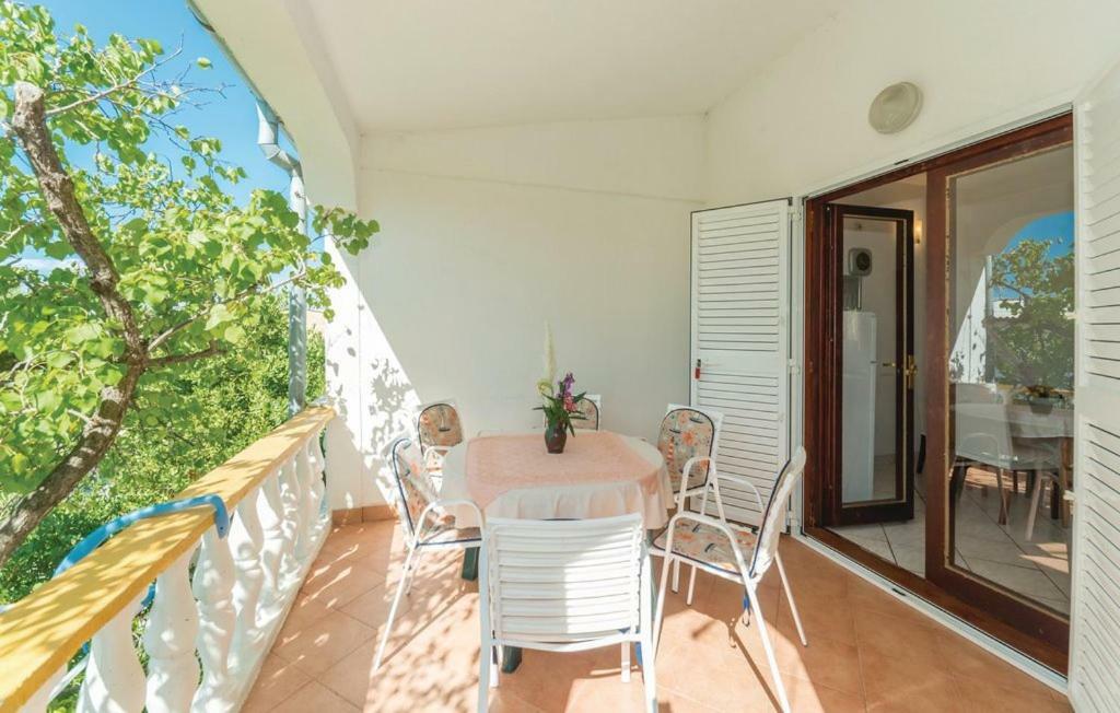 Apartman Ivanka Daire Vir Dış mekan fotoğraf